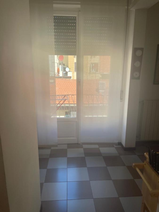 Central Home Специя Экстерьер фото